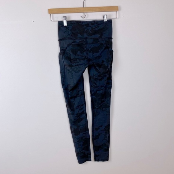 Lululemon Fast and Free Tight II 25" *Non-Reflective Nulux - Picture 1 of 7